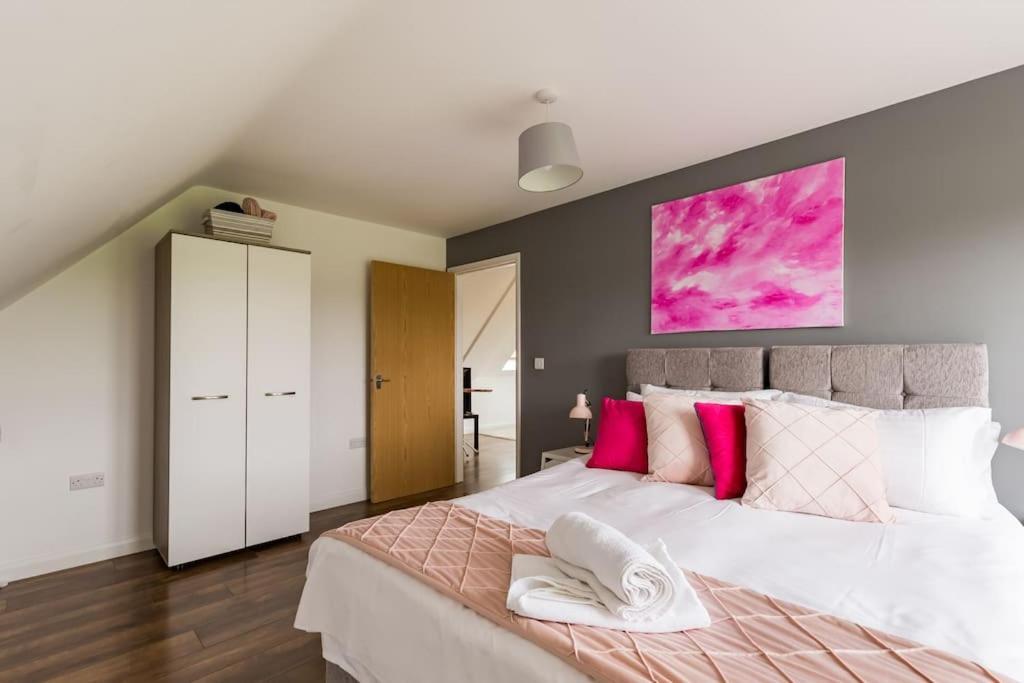 Tm - Rana Court 1 Bedroom Apartment With Balcony オックスフォード エクステリア 写真